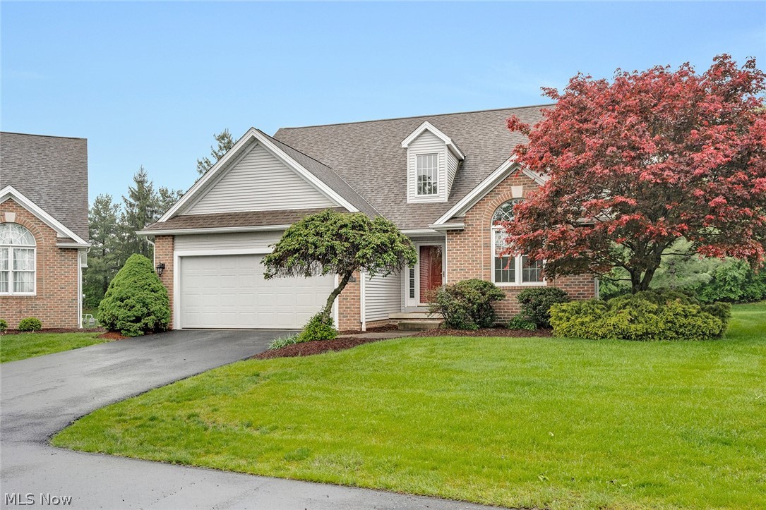 90 Lake Pointe Circle Canfield OH 44406