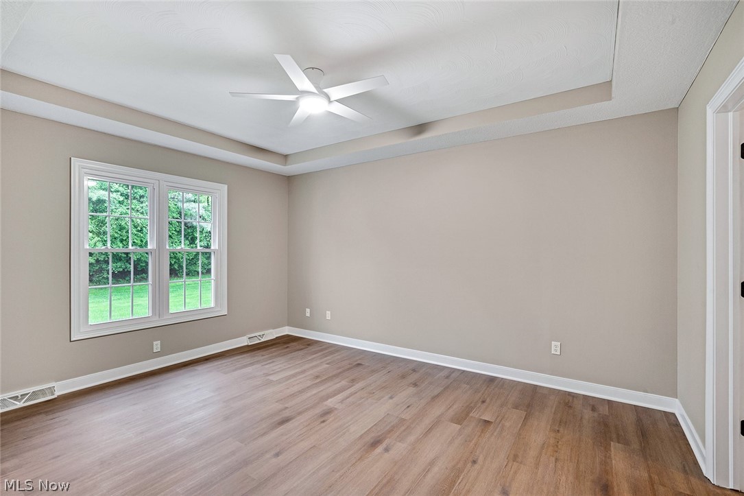 90 Lake Pointe Circle Canfield OH 44406