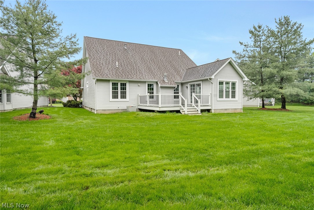 90 Lake Pointe Circle Canfield OH 44406