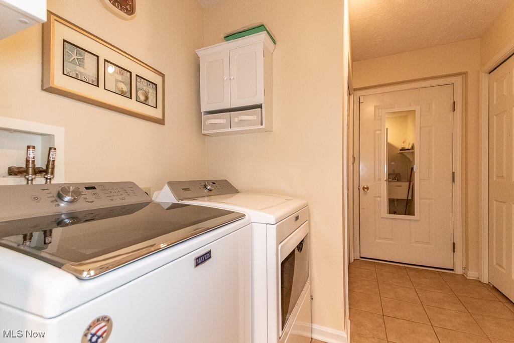 2560 Edgebrook Crossing Twinsburg OH 44087