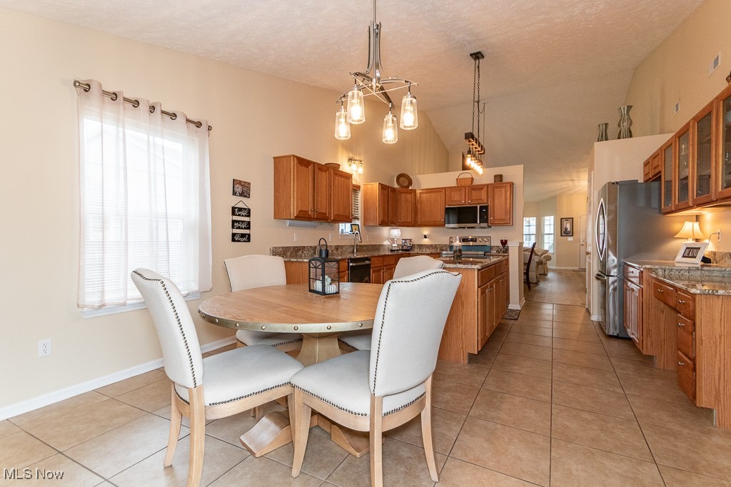 2560 Edgebrook Crossing Twinsburg OH 44087