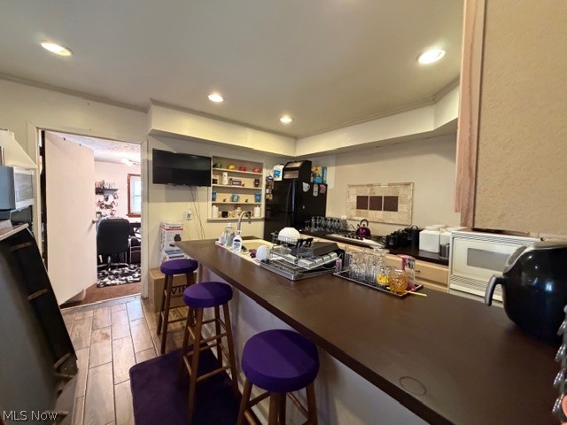 1464 E 250th Street Euclid OH 44117