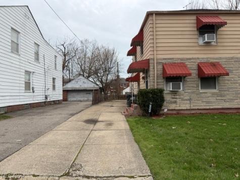 1464 E 250th Street Euclid OH 44117