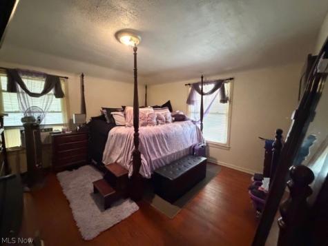 1464 E 250th Street Euclid OH 44117