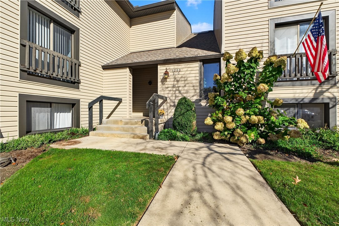 6280 Greenwood Parkway Sagamore Hills OH 44067