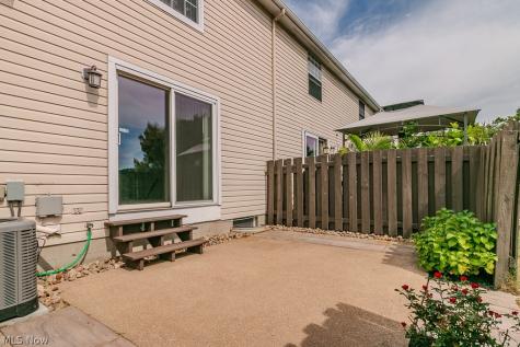 1206 Brookline Place Willoughby OH 44094