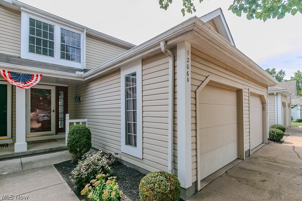 1206 Brookline Place Willoughby OH 44094