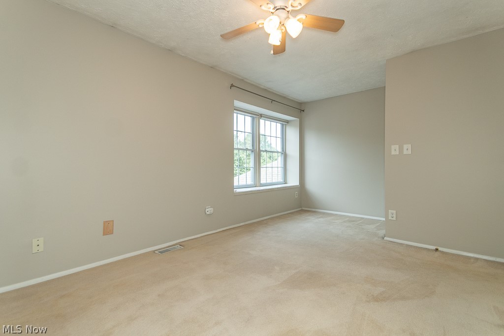 1206 Brookline Place Willoughby OH 44094