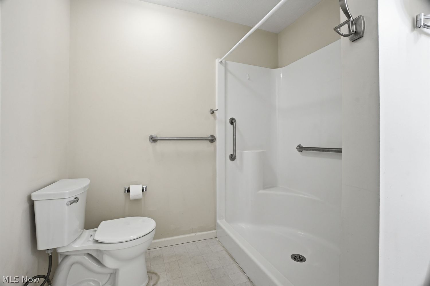 3889 Dugans Landing Perry OH 44081