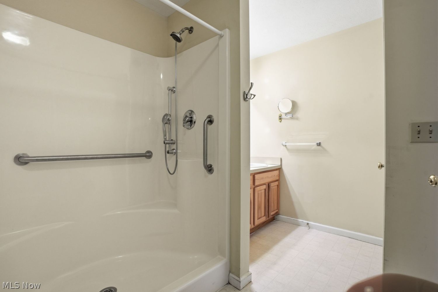 3889 Dugans Landing Perry OH 44081