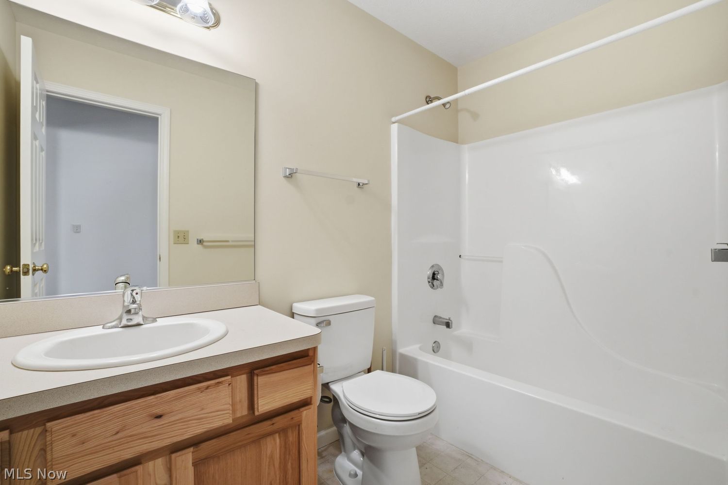 3889 Dugans Landing Perry OH 44081