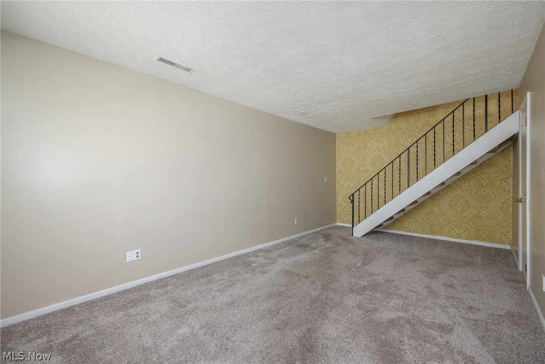 2455 Island Drive Uniontown OH 44685