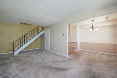 2455 Island Drive Uniontown OH 44685