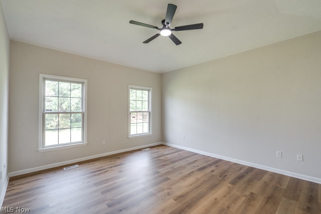 38087 Burrard Lane Willoughby OH 44094