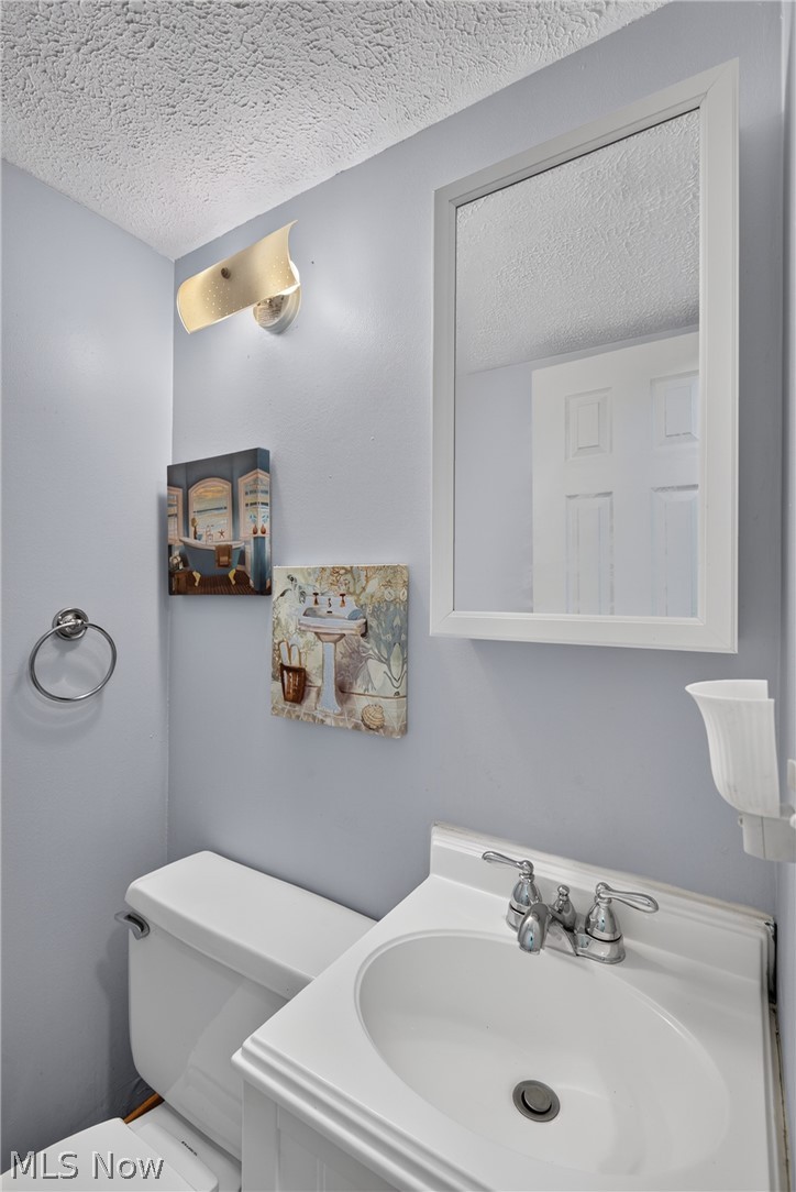 533 Tollis Parkway Broadview Heights OH 44147