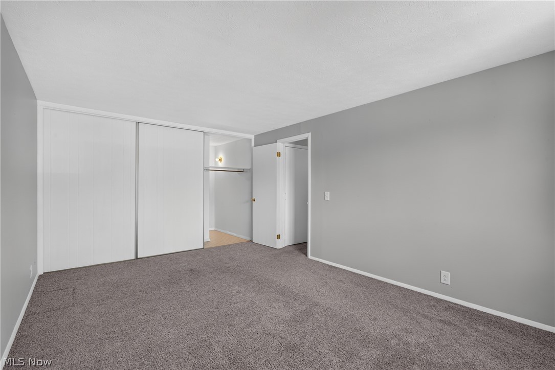 533 Tollis Parkway Broadview Heights OH 44147