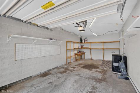 533 Tollis Parkway Broadview Heights OH 44147