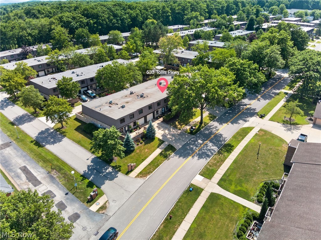 533 Tollis Parkway Broadview Heights OH 44147