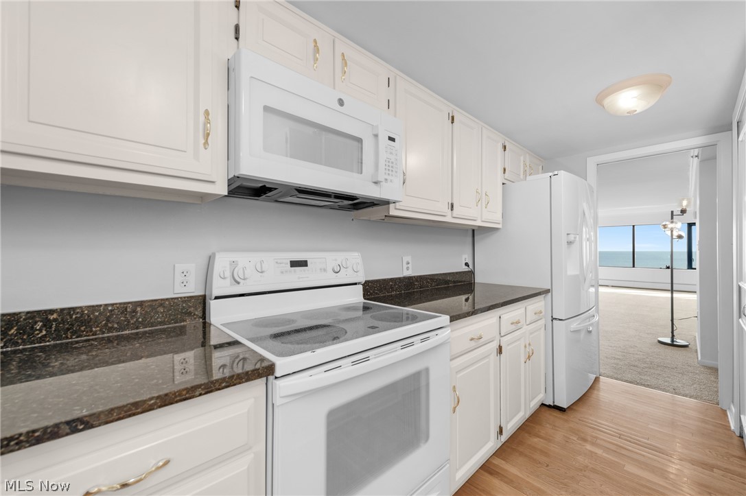 22500 Lake Road Rocky River OH 44116