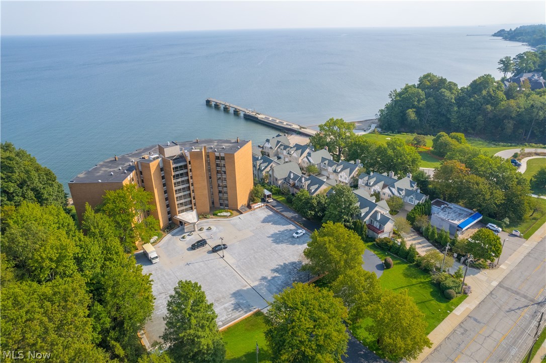 22500 Lake Road Rocky River OH 44116