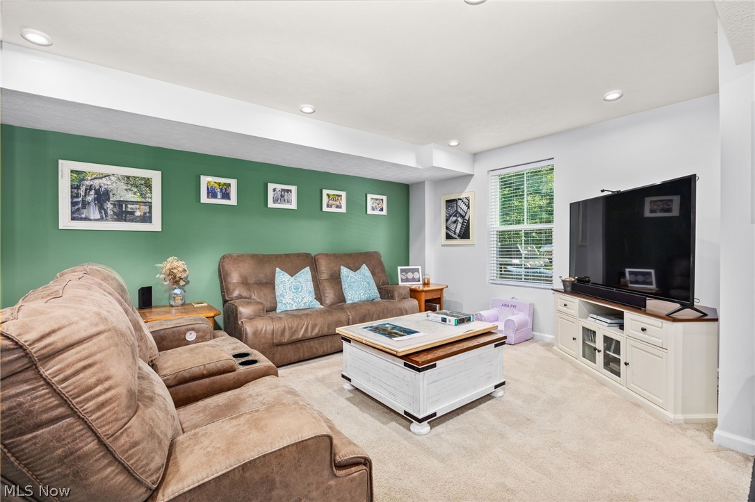 3172 Old Mill Drive Cuyahoga Falls OH 44223