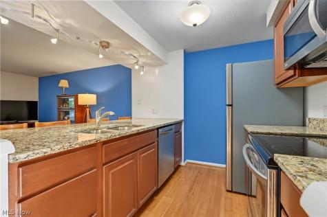 3963 Lake Run Boulevard Stow OH 44224