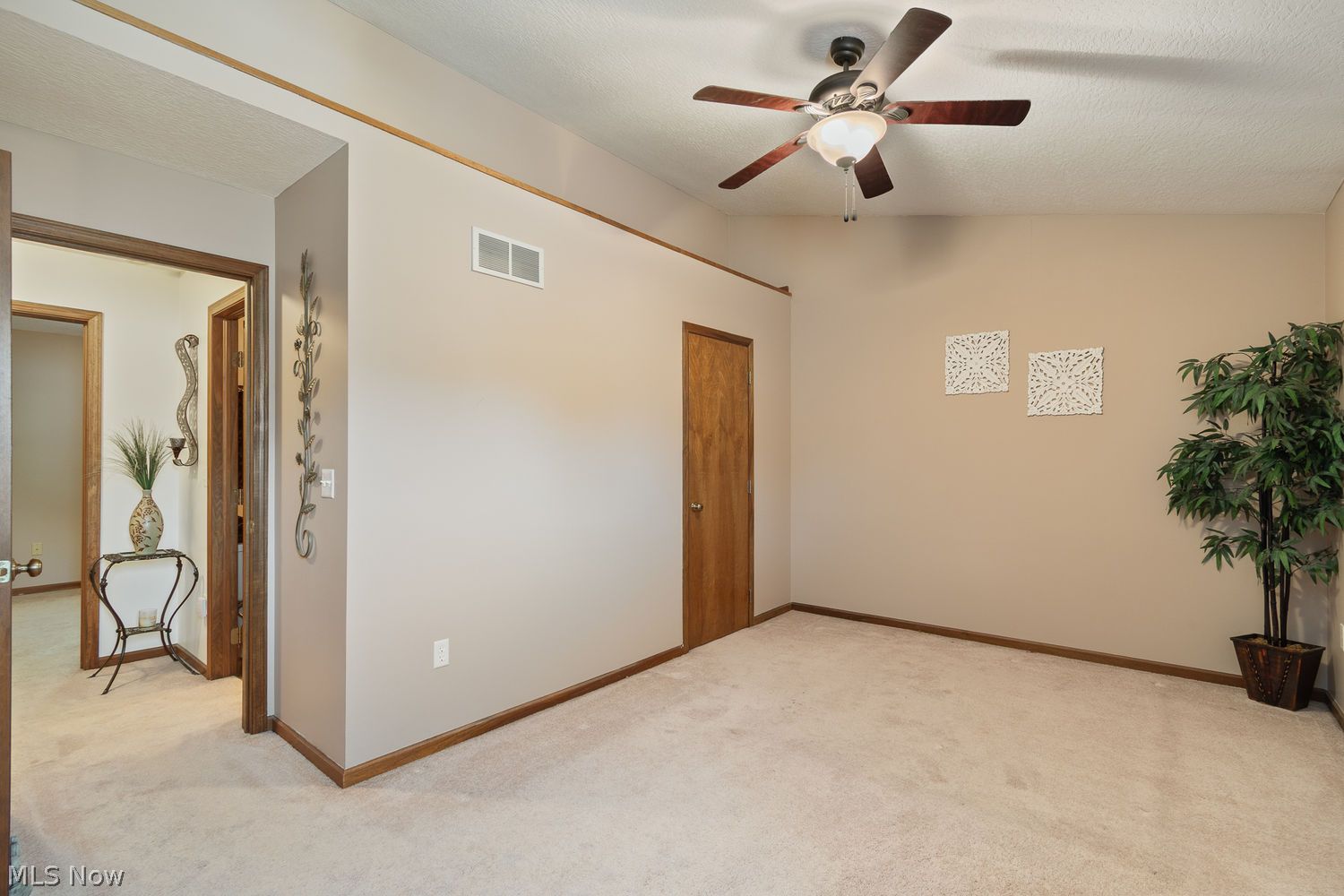 756 Beverly Avenue Canal Fulton OH 44614