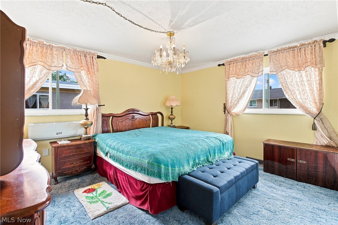 1402 Golden Gate Boulevard Mayfield Heights OH 44124