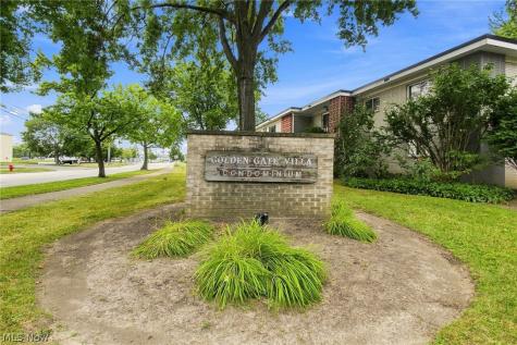 1402 Golden Gate Boulevard Mayfield Heights OH 44124