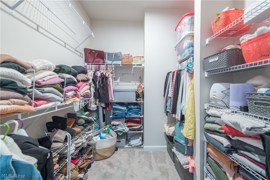1422 Chateau Place Avon OH 44011