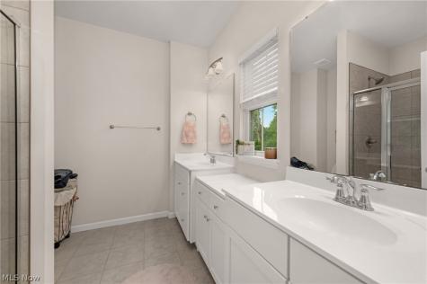 1422 Chateau Place Avon OH 44011