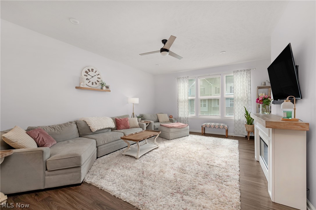 1422 Chateau Place Avon OH 44011
