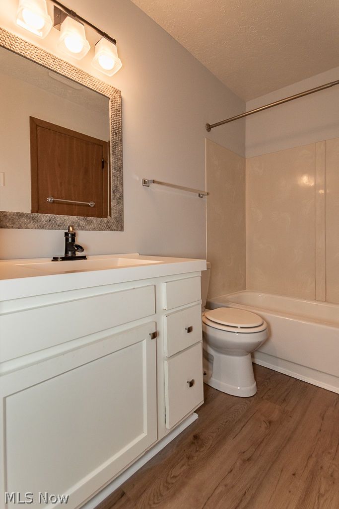 2003 Stoney Run Circle Broadview Heights OH 44147