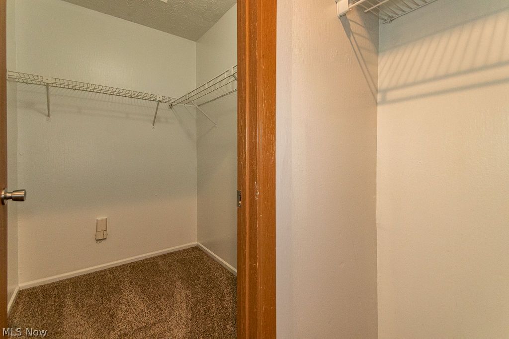 2003 Stoney Run Circle Broadview Heights OH 44147