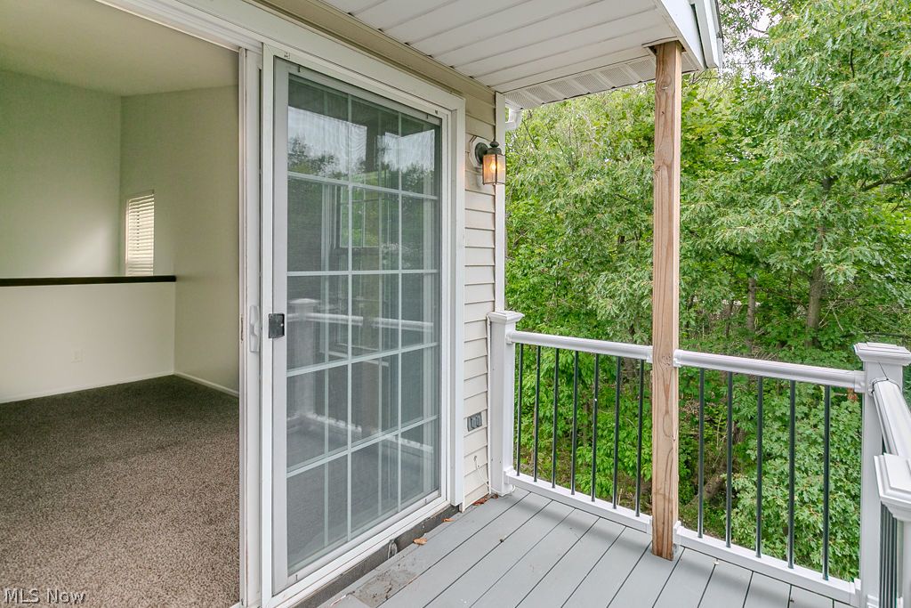2003 Stoney Run Circle Broadview Heights OH 44147