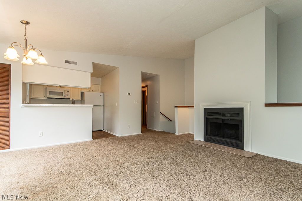 2003 Stoney Run Circle Broadview Heights OH 44147