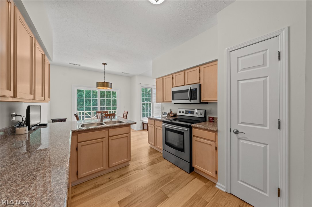 443 Eagle Trace Mayfield Heights OH 44124