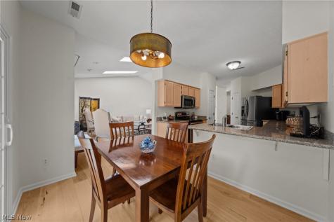 443 Eagle Trace Mayfield Heights OH 44124