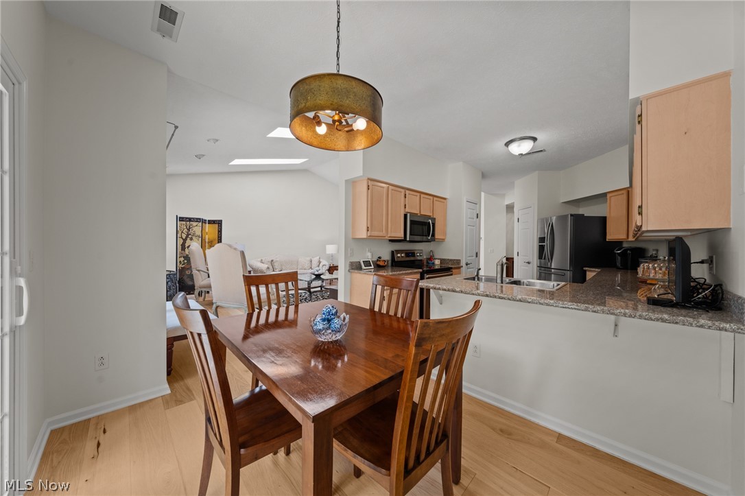 443 Eagle Trace Mayfield Heights OH 44124