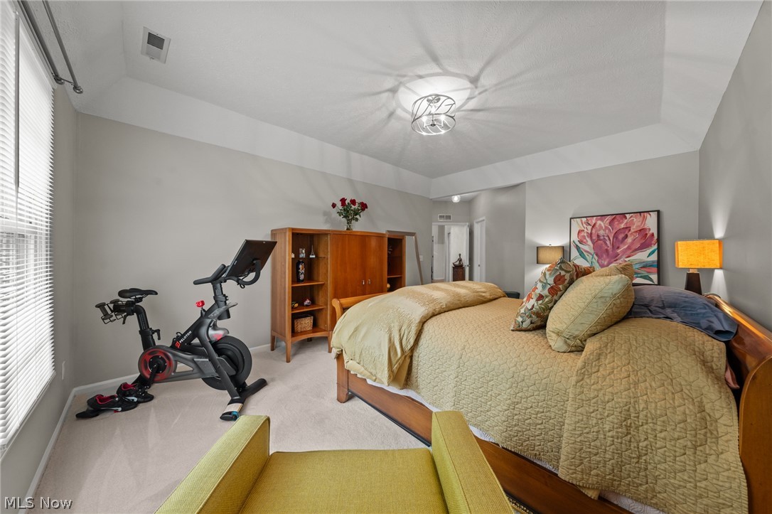443 Eagle Trace Mayfield Heights OH 44124