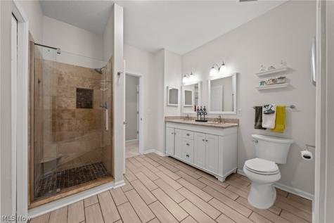 443 Eagle Trace Mayfield Heights OH 44124