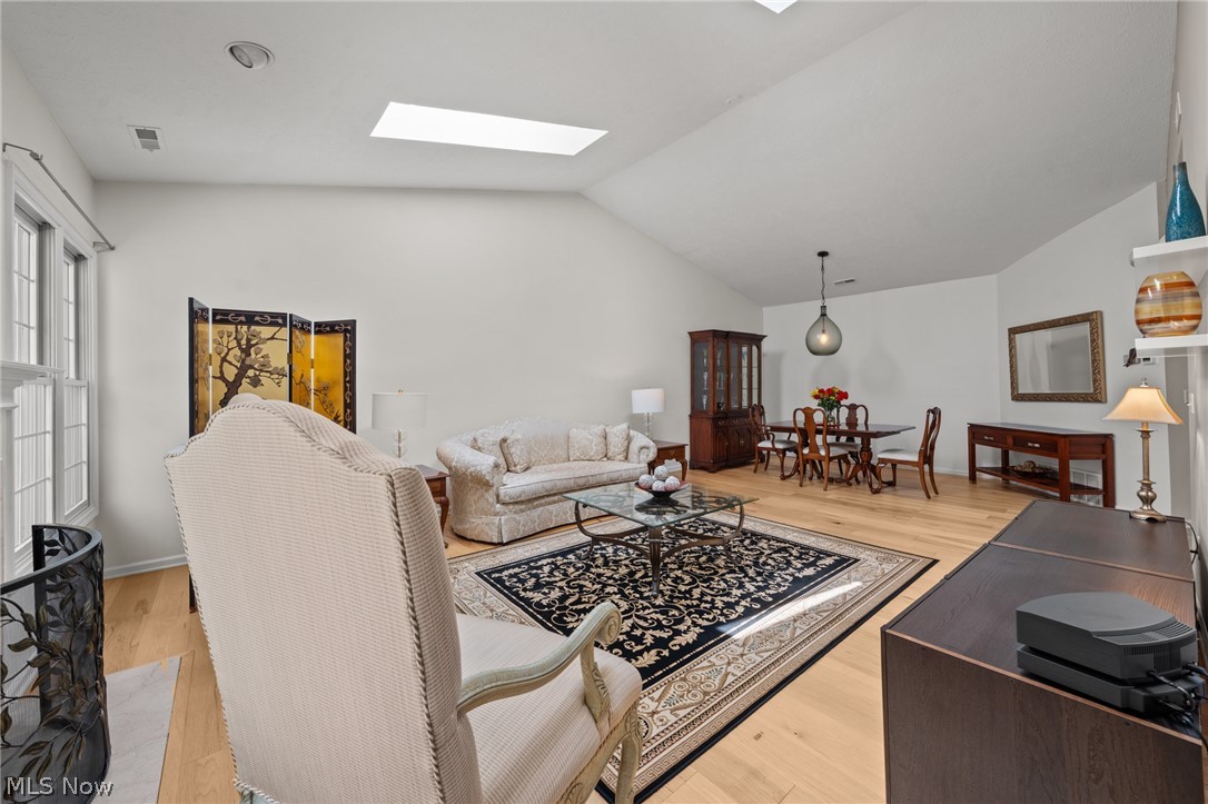 443 Eagle Trace Mayfield Heights OH 44124