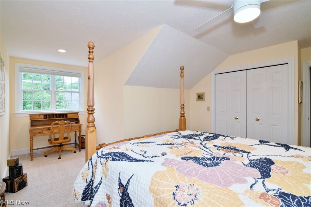8205 Knolls Way Chagrin Falls OH 44023