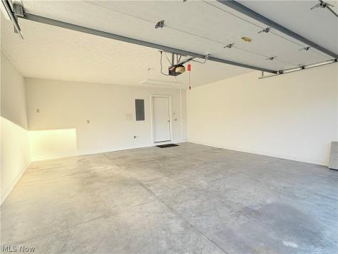 1460 Laurenbrook Lane NE Massillon OH 44646