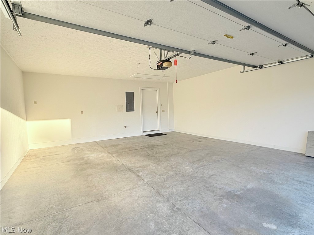 1460 Laurenbrook Lane NE Massillon OH 44646