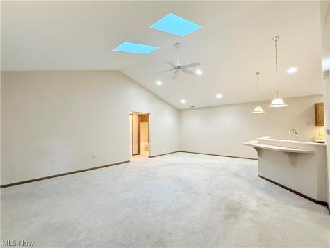 1460 Laurenbrook Lane NE Massillon OH 44646