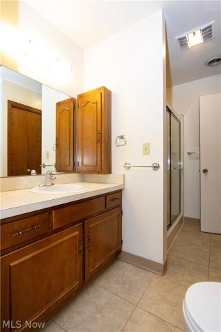 4126 Swanson Wooster OH 44691
