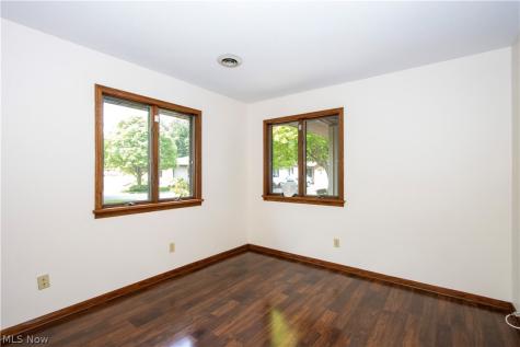 4126 Swanson Wooster OH 44691