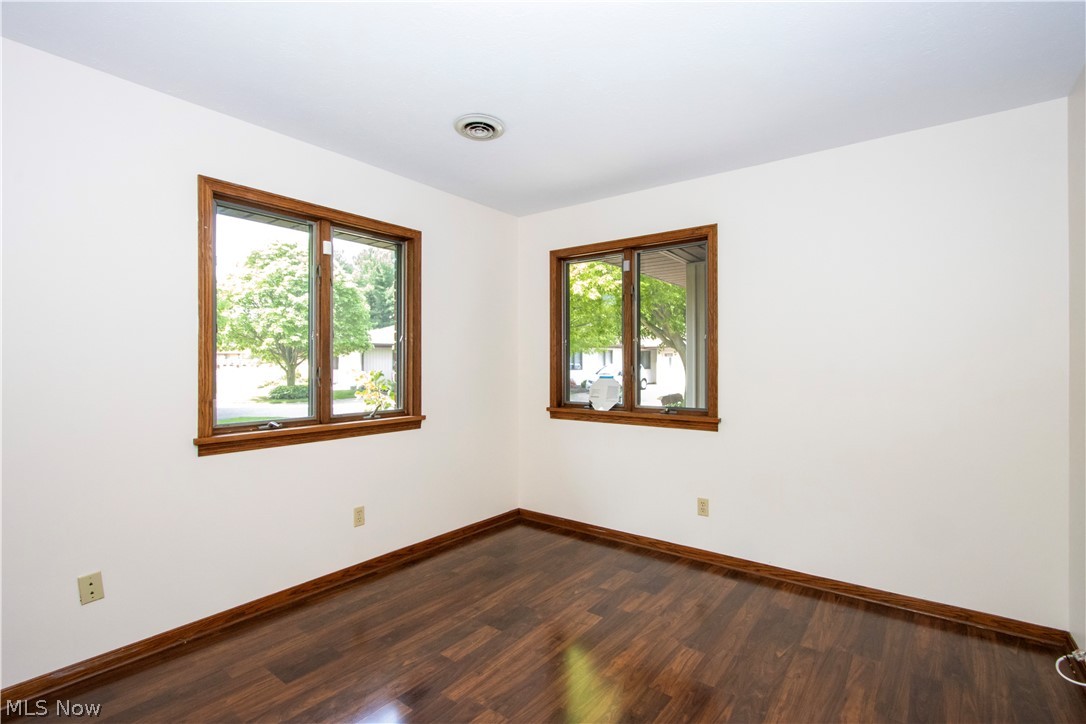 4126 Swanson Wooster OH 44691