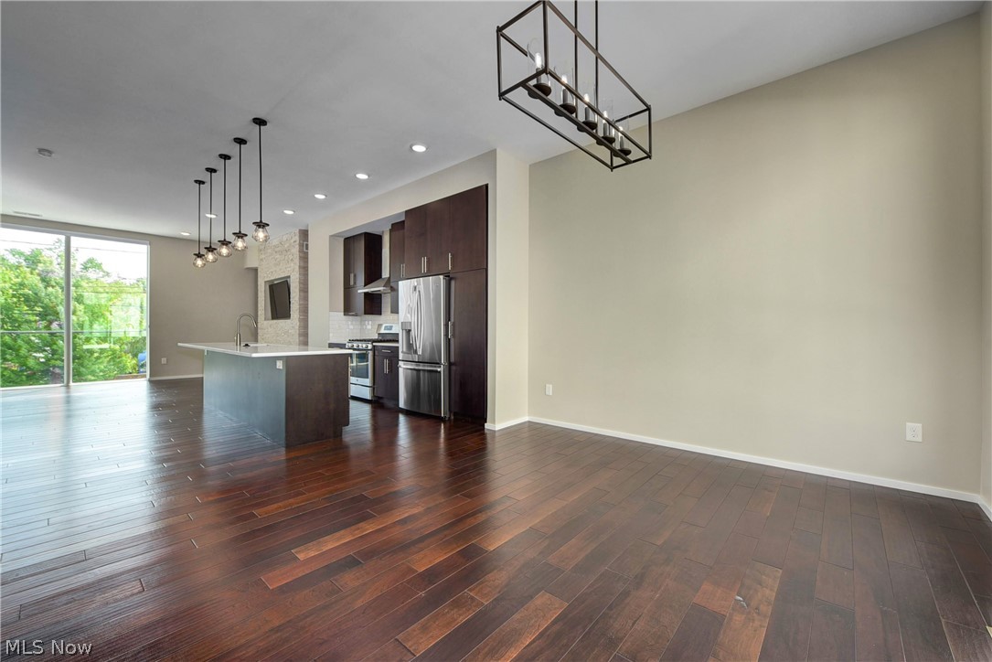 1320 W 58th Street Cleveland OH 44102